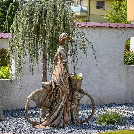 Hotel Vitalhotel Marienhof 4*